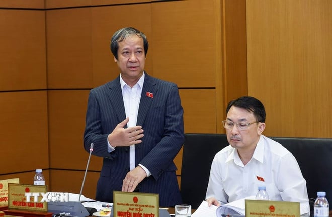 ttxvn-quoc-hoi-thao-luan-cac-du-an-luat-ve-giao-duc-2210-2.jpg