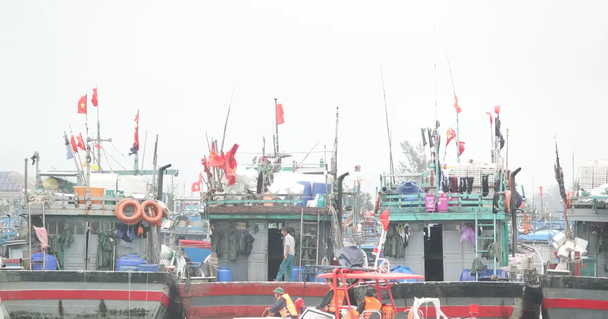 Thủ tướng chỉ đạo ứng phó mưa lũ, ngập lụt tại khu vực Trung Trung bộ