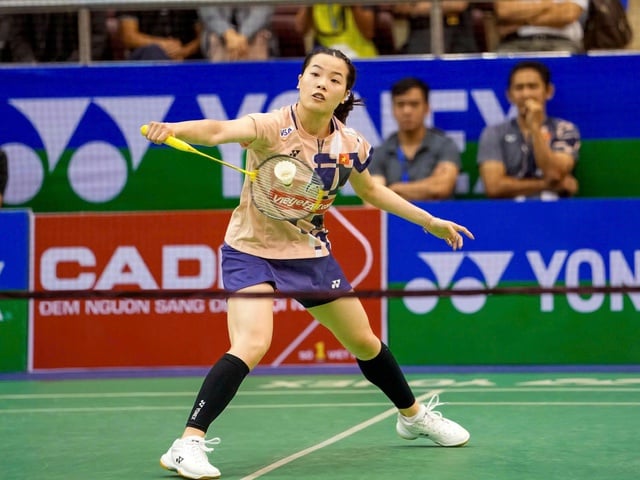 เหงียน ถุ่ย ลินห์ กลับมาหลังจากได้รับบาดเจ็บ - ภาพที่ 1 Nguyễn Thùy Linh trở lại sau chấn thương- Ảnh 1.
