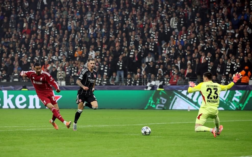 editorial_uefa_com fbl eur c1 frankfurt liverpool.jpg