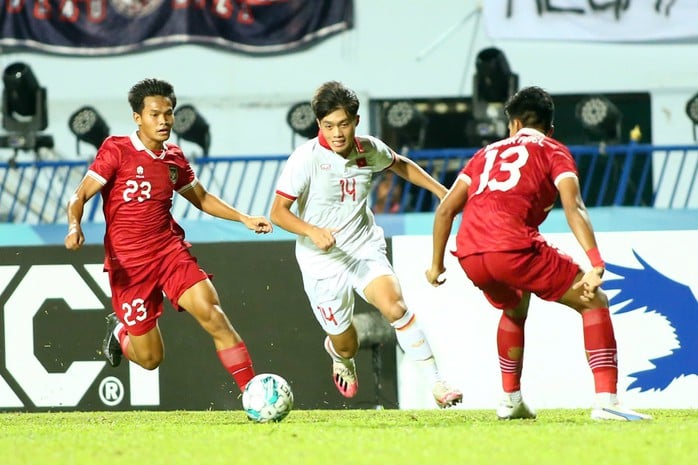 Mài giũa hàng công U22 Việt Nam - Ảnh 2.