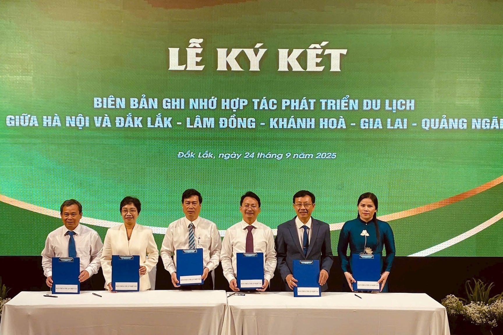 Lâm Đồng: Liên kết vùng - chìa khóa mở rộng không gian du lịch - Ảnh 2.