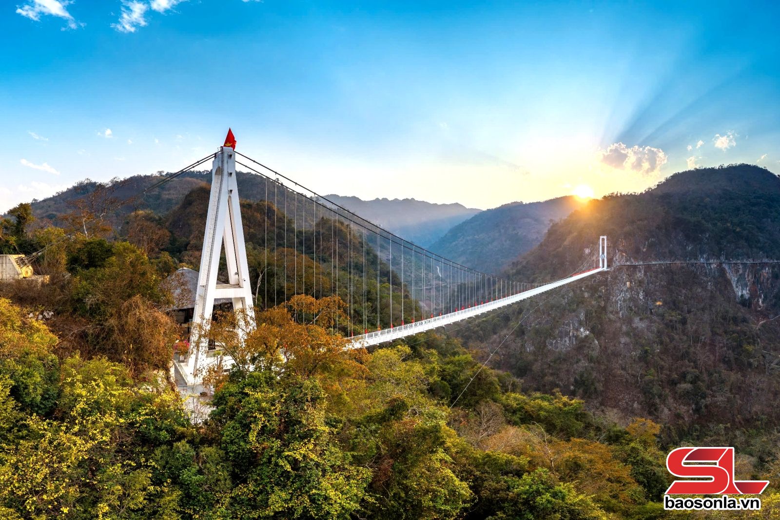 Sơn La: Đầu tư hạ tầng du lịch Mộc Châu, nâng tầm điểm đến du lịch quốc gia - Ảnh 1.
