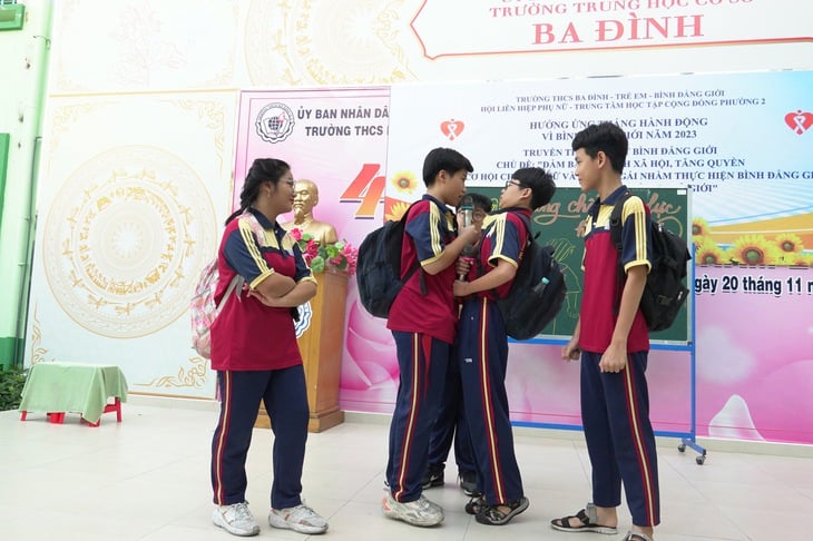 bạo lực học đường - Ảnh 1.
