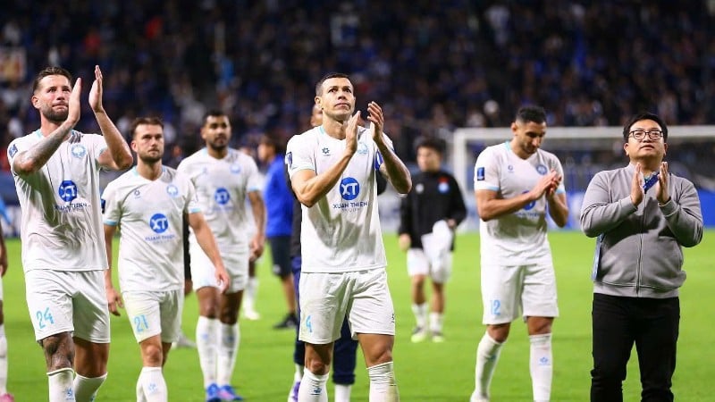 Přestože proti Gamba Osaka nevyhráli, Nam Dinh FC je stále vysoce ceněn pro svou neústupnou bojovnost a profesionální styl.