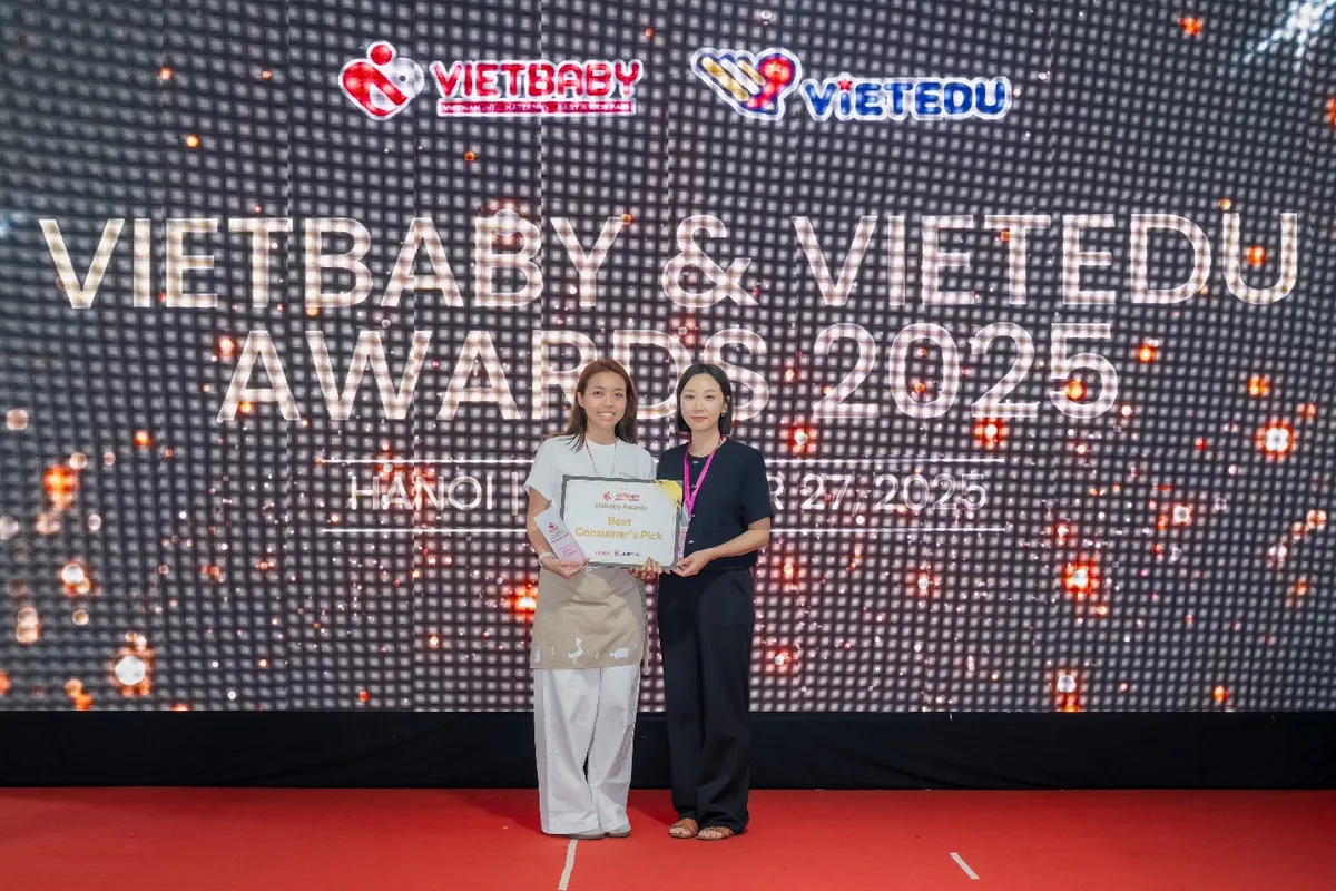 Trao giải Vietbaby Awards 2025 - Vinh danh các sản phẩm tiêu biểu ngành hàng mẹ & bé - Ảnh 2.