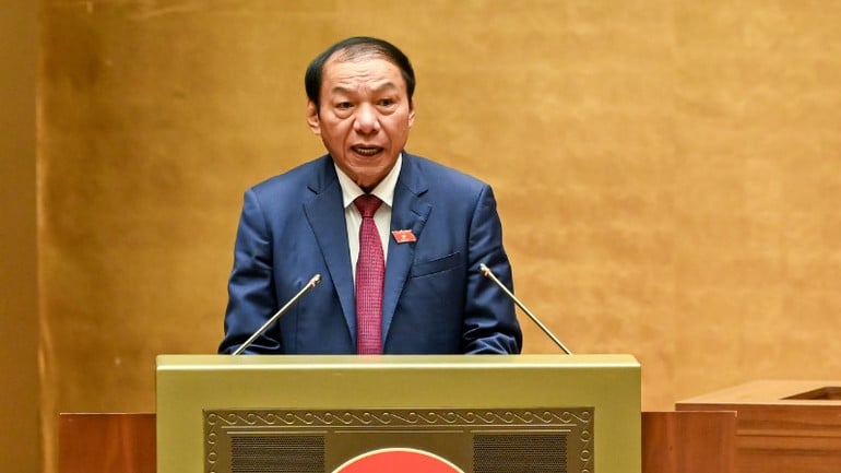 Minister Nguyen Van Hung 2019-2132.jpg