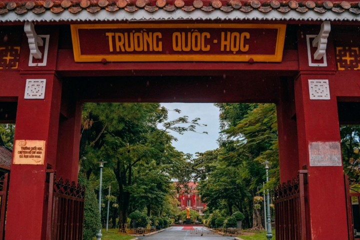 Quoc Hoc Hue gymnasium för begåvade. (Foto: Skola)