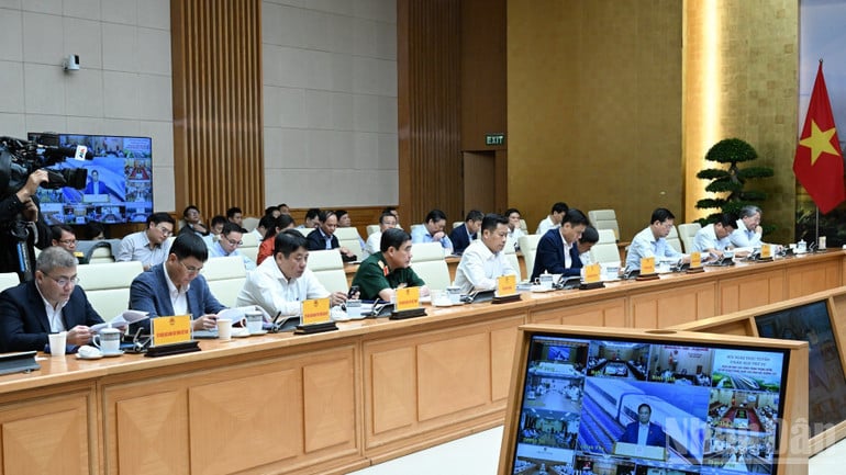 Các đại biểu tham dự phiên họp. (Ảnh: Trần Hải)