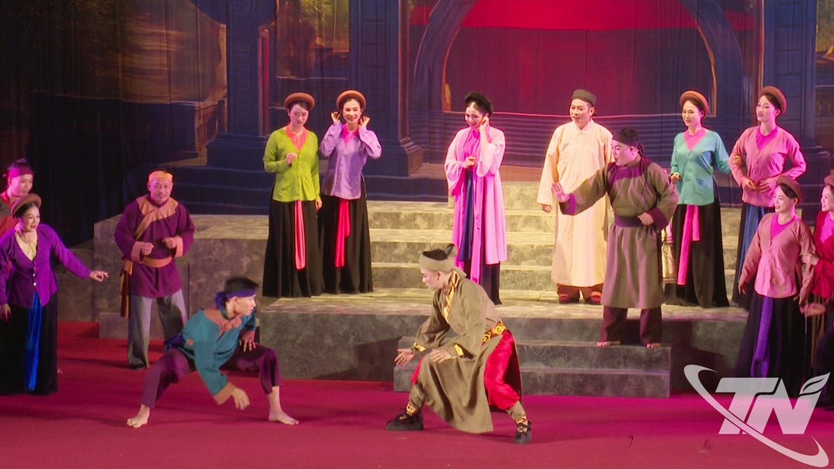 A scene from the play Nam Viet De - Ten Thousand Springs.