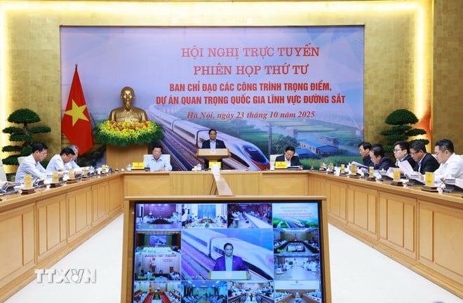 ttxvn-2310-thu-tuong-du-an-duong-sat-2.jpg