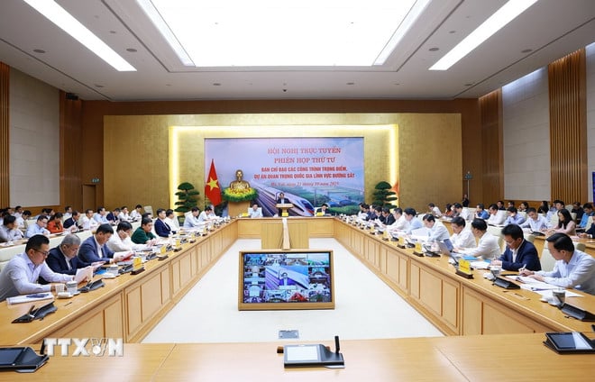 ttxvn-2310-thu-tuong-du-an-duong-sat-3.jpg