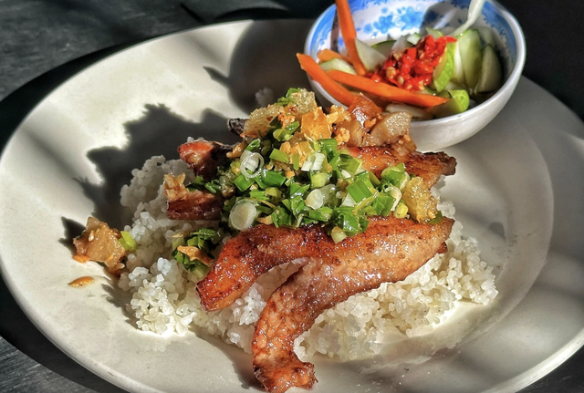 ¿Qué tiene de atractivo la nueva serie de recorridos culinarios por la ciudad de Ho Chi Minh para los turistas? - Foto 1. Chùm tour ẩm thực mới của TP.HCM có gì hấp dẫn khách du lịch?- Ảnh 1.