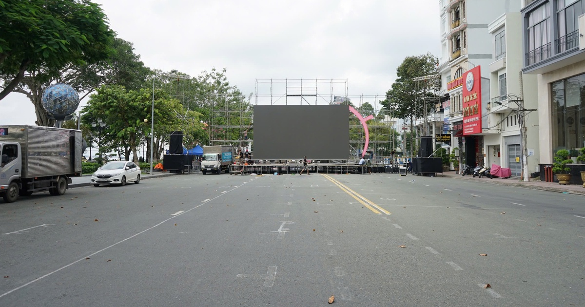 Đồng Tháp trực tiếp chung kết Đường lên đỉnh Olympia 2025 tại công viên Lạc Hồng