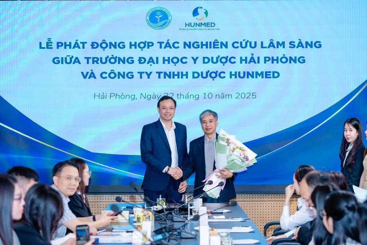 Dược Hunmed triển khai lễ phát động nghiên cứu lâm sàng về TPBVSK BioAmicus Completeoi - Ảnh 1.