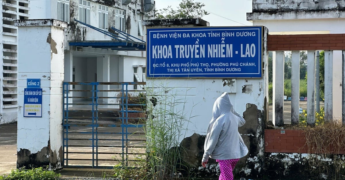 Cận cảnh bệnh viện bỏ hoang chờ 'hồi sinh' ở TP.HCM