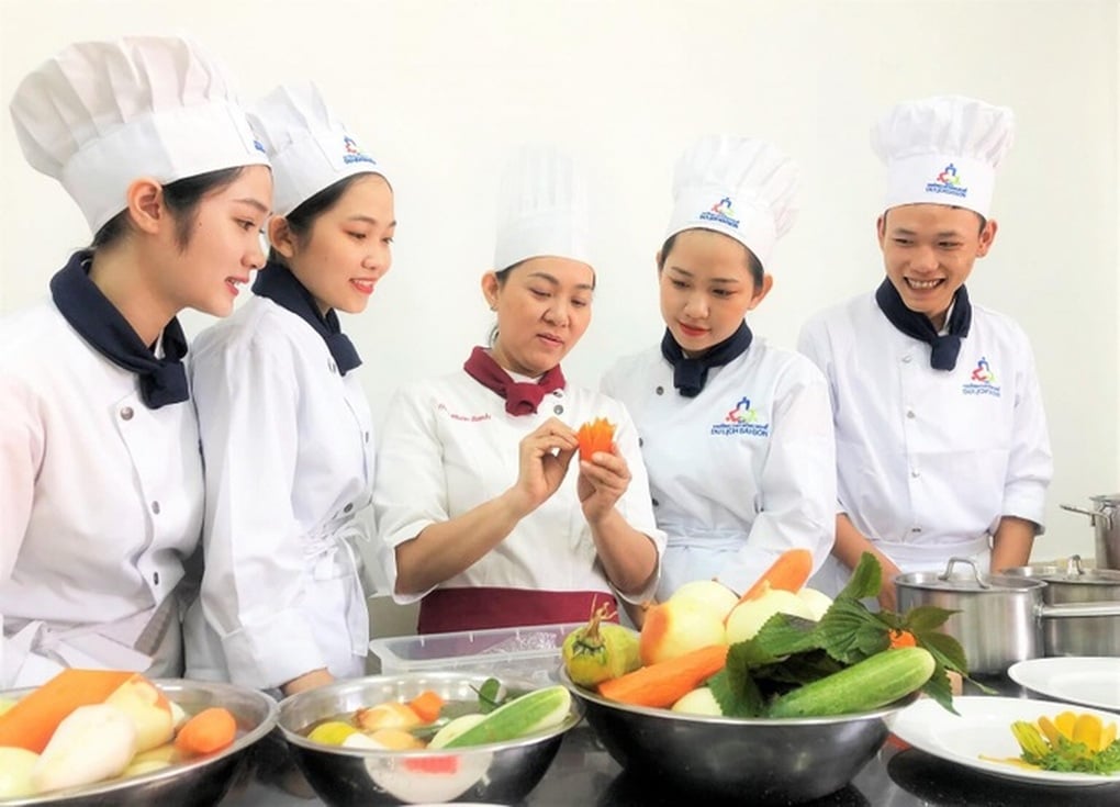 Hơn 100 trường nghề của Hà Nội và TPHCM sẽ sắp xếp còn 6 trường? - 2