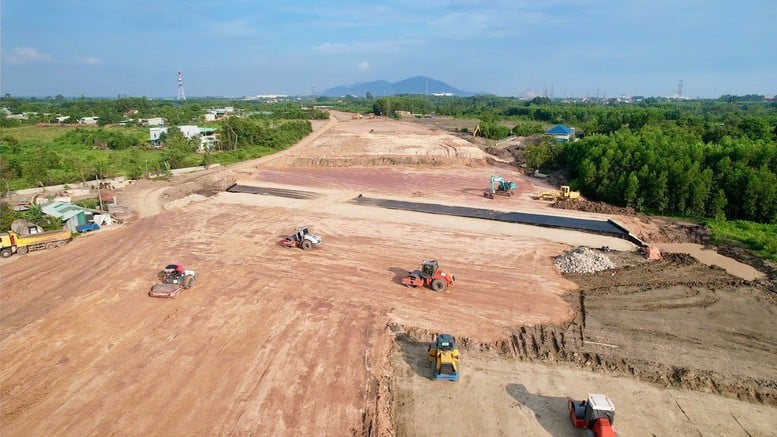 Wir ändern unsere Vorgehensweise und bringen die Schnellstraße Bien Hoa-Vung Tau bald ans Ziel – Foto 1. Thay đổi cách làm, đưa cao tốc Biên Hòa-Vũng Tàu sớm về đích- Ảnh 1.