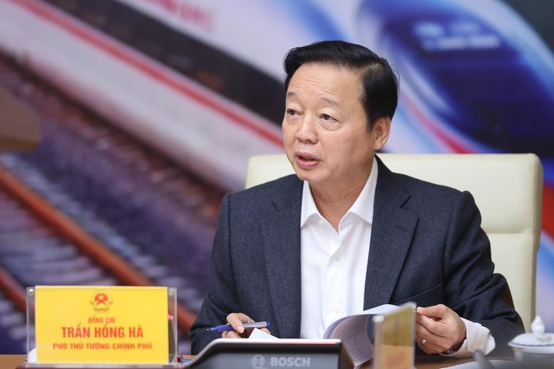 Primer Ministro: Promover de forma proactiva y activa los proyectos ferroviarios y la transferencia y desarrollo de tecnología - Foto 3. Thủ tướng: Chủ động, tích cực thúc đẩy các dự án đường sắt và chuyển giao, phát triển công nghệ- Ảnh 3.
