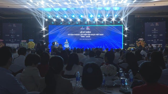Hiệp hội Nhựa Việt Nam kỷ niệm 35 năm thành lập - Ảnh 1.