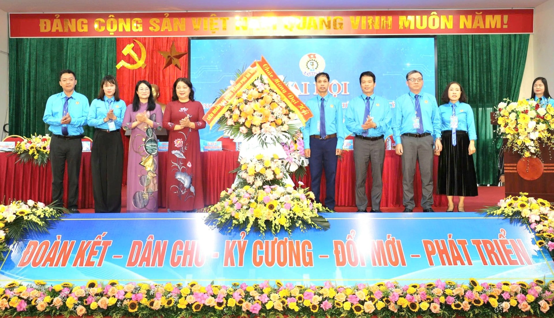 tung-thien-hoa-tp(1).jpg