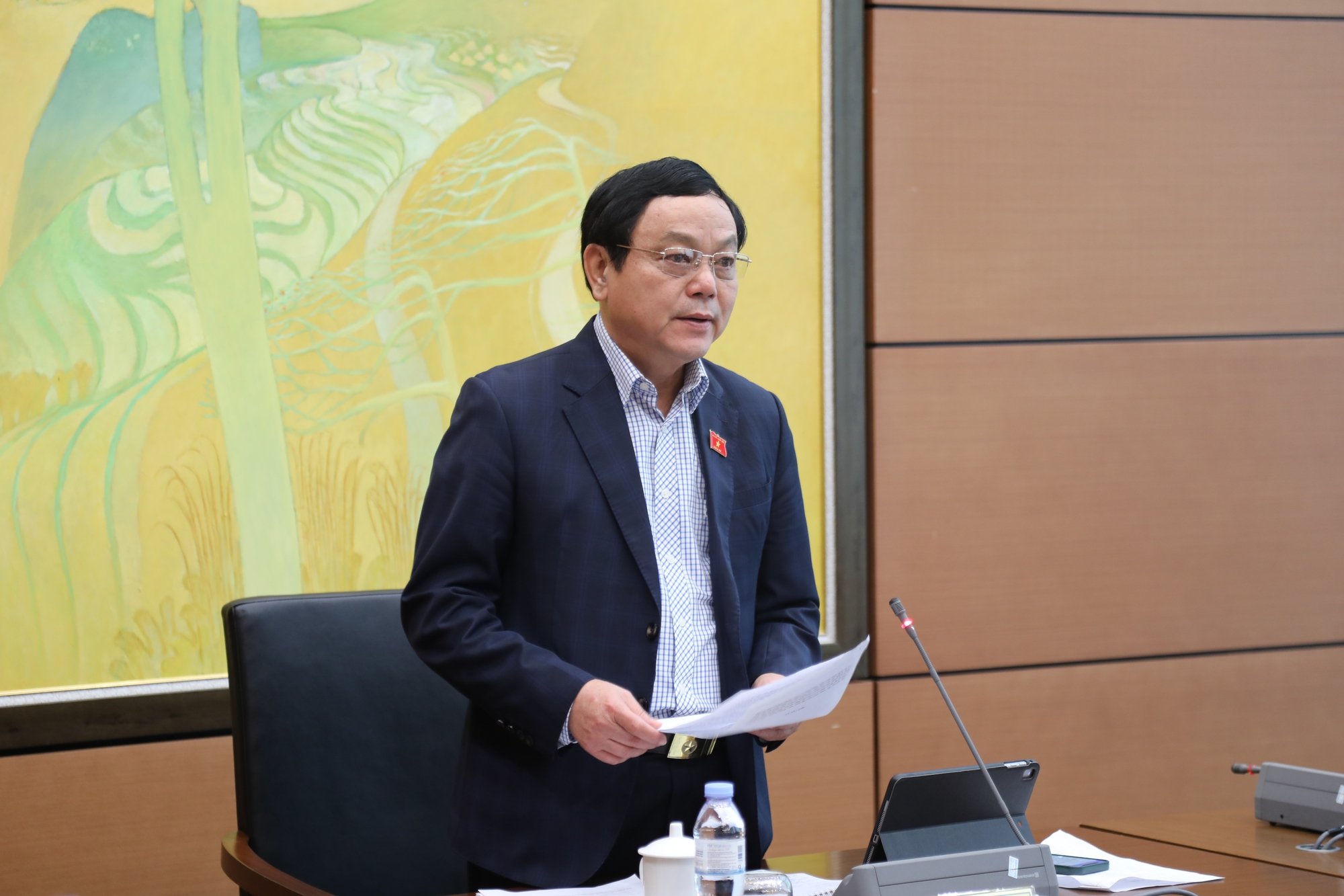 Sửa Luật Báo chí là cần thiết sửa đổi luật trong bối cảnh báo chí, truyền thông đang chuyển đổi mạnh mẽ theo hướng số hóa - Ảnh 3.
