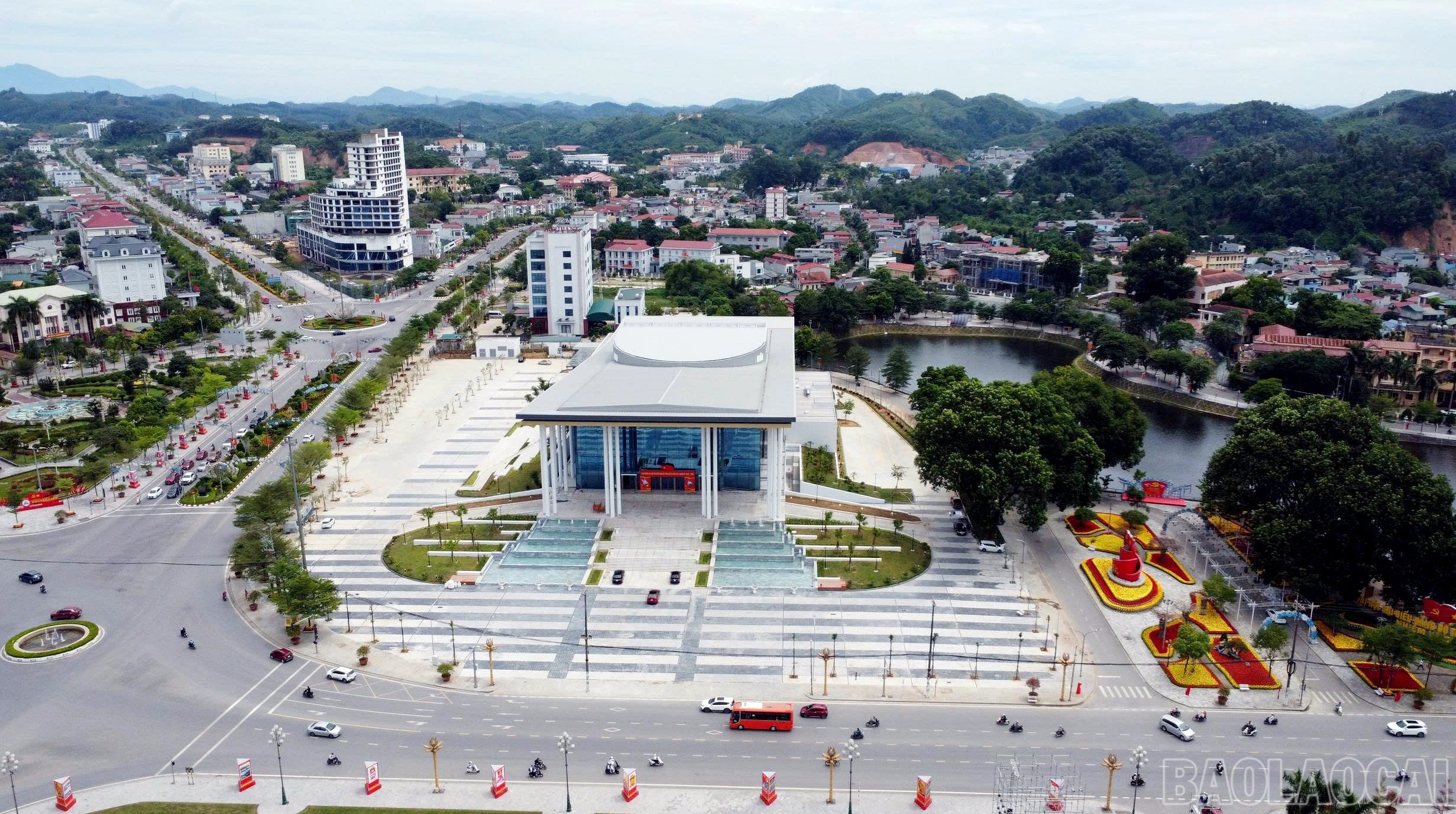 baolaocai-br_gen-h-z7044702527991-4b6650e068b98a466713b5446ef31cd3.jpg