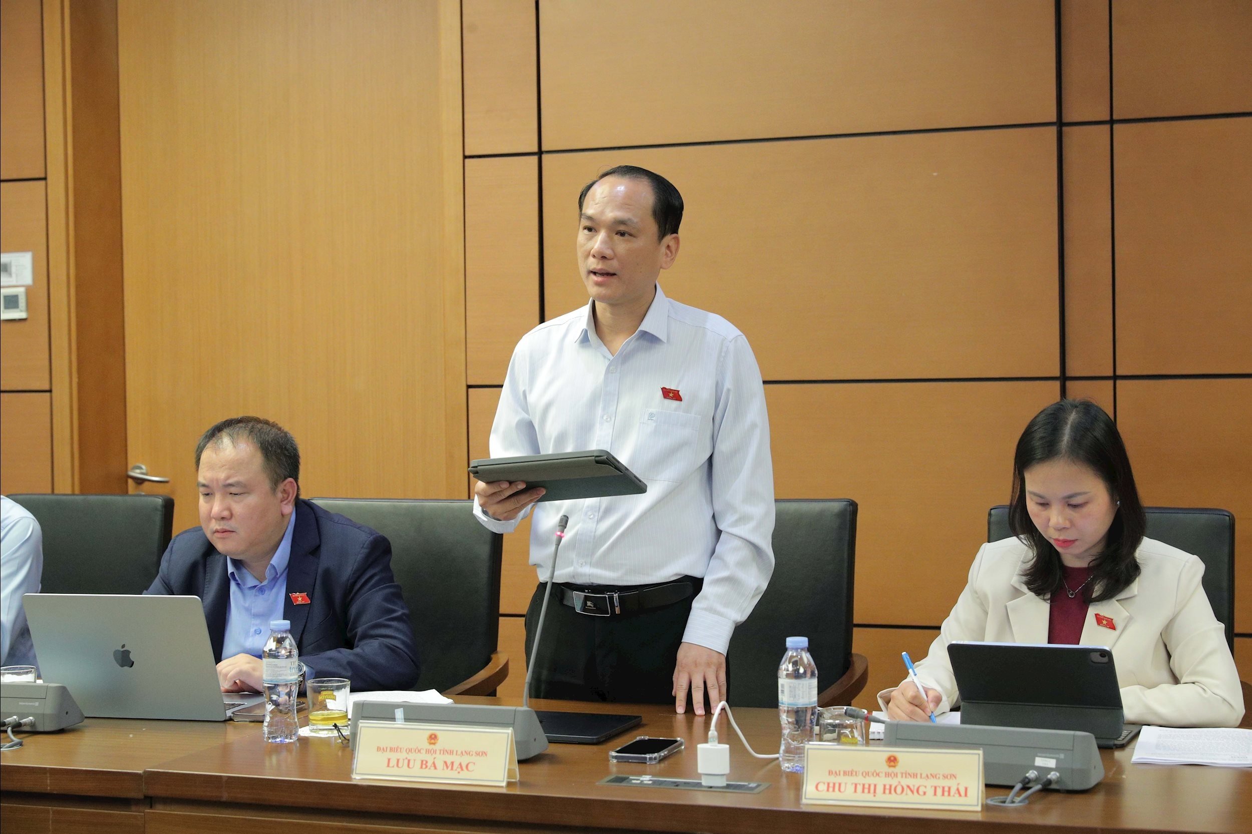 Luu Ba Mac (Lang Son), député à l'Assemblée nationale