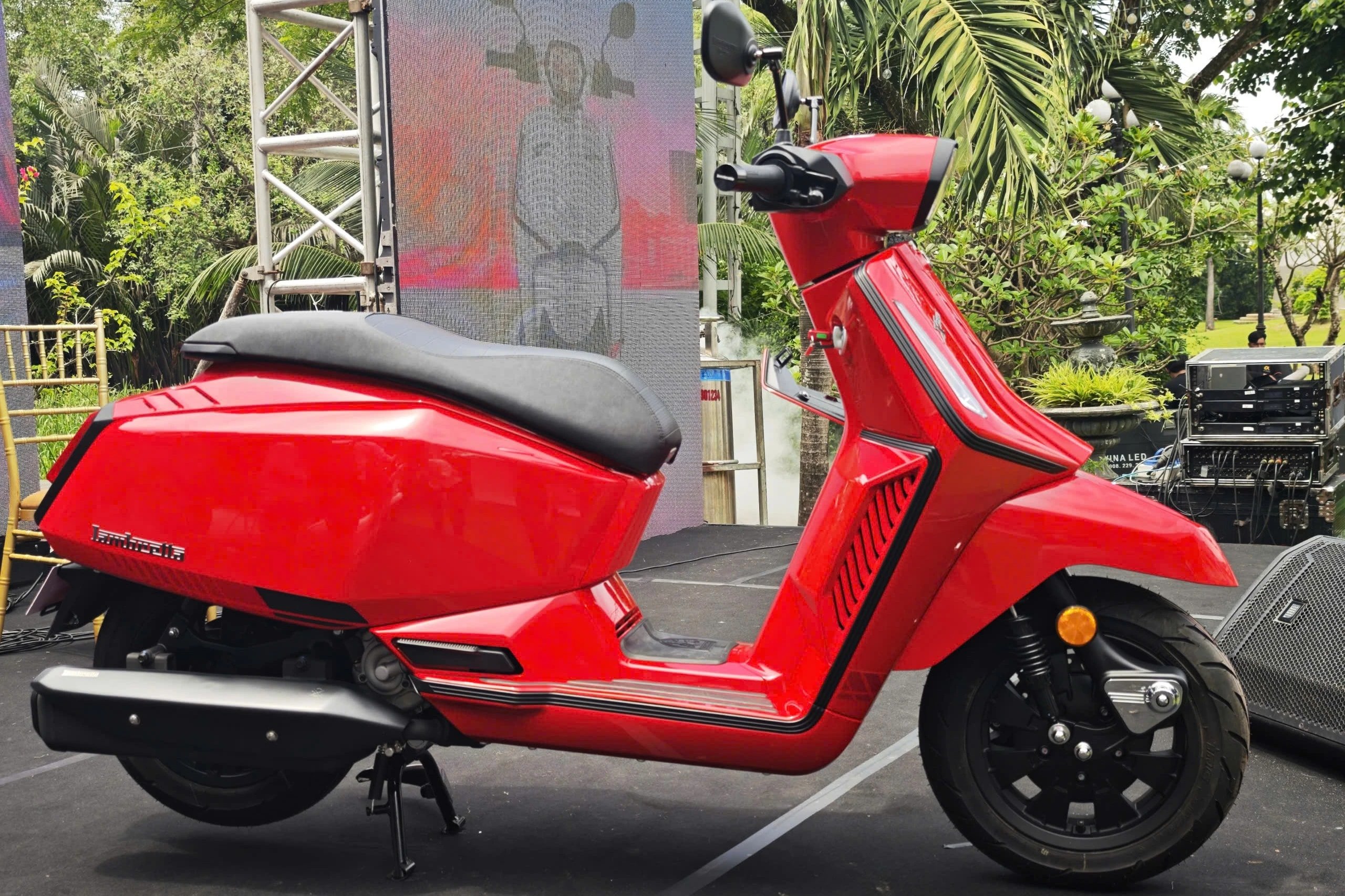 Lambretta X125 brother 13