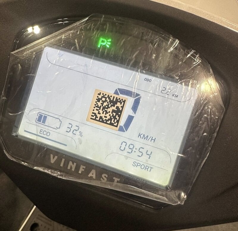 Digitalt klockkluster för VinFast Vento NEO