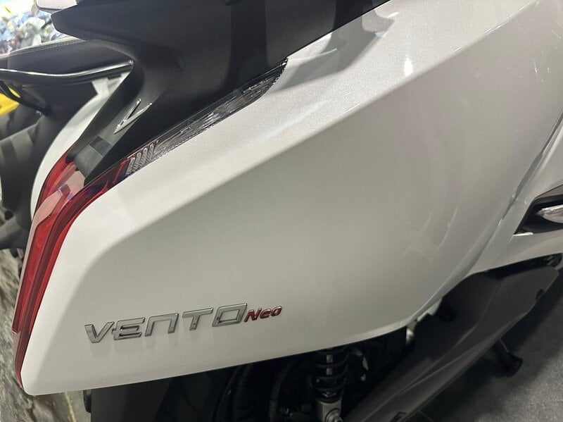 VinFast Vento NEO med LED-lampor och trendig design