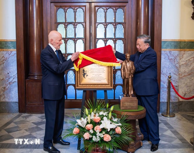 ttxvn-tong-bi-to-lam-tham-no-bac-ho-tung-o-tai-bulgaria-8358471-1.jpg