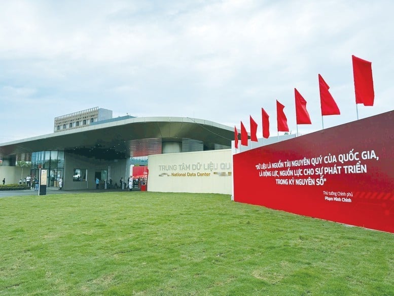 tru-so-trung-tam-du-lieu-quoc-gia-so-1-tai-hoa-lac.jpg