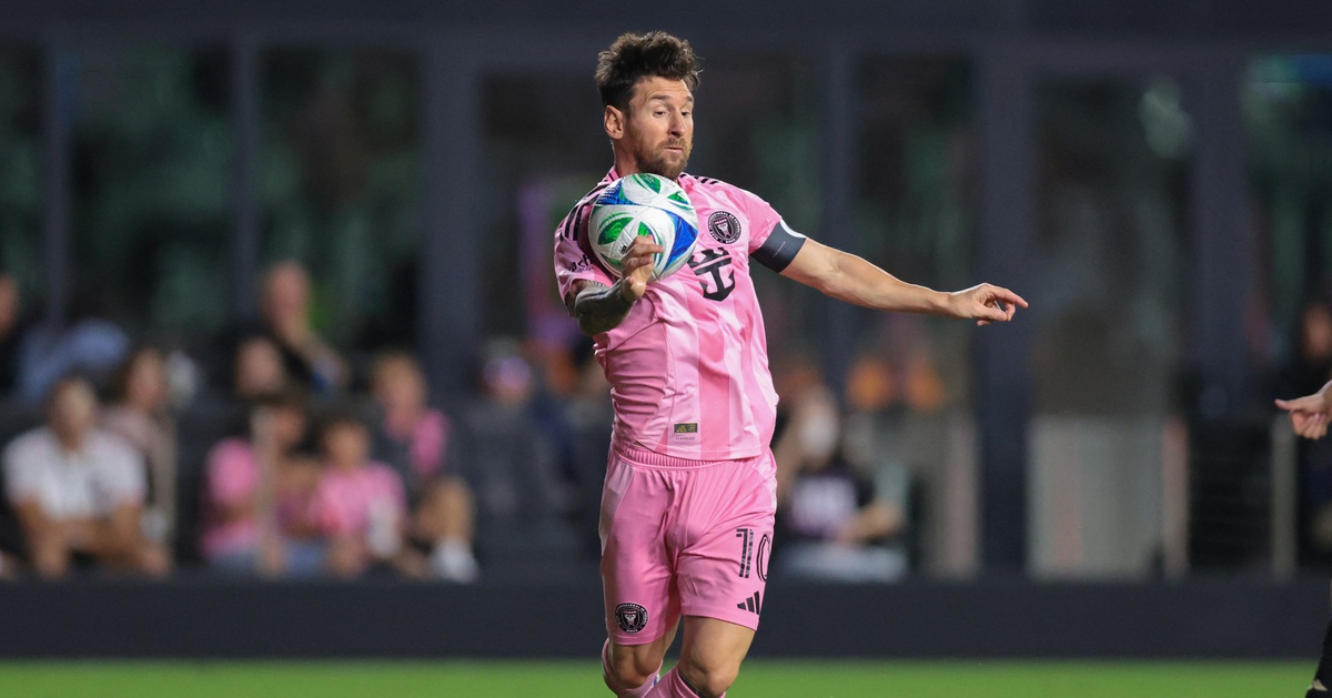Messi gia hạn hợp đồng với Inter Miami và sẵn sàng cho World Cup 2026