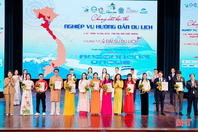 Ban tổ chức trao giải cho các thí sinh đạt giải khuyến khích, trong đó đoàn Hà Tĩnh có 2 giải khuyến khích.