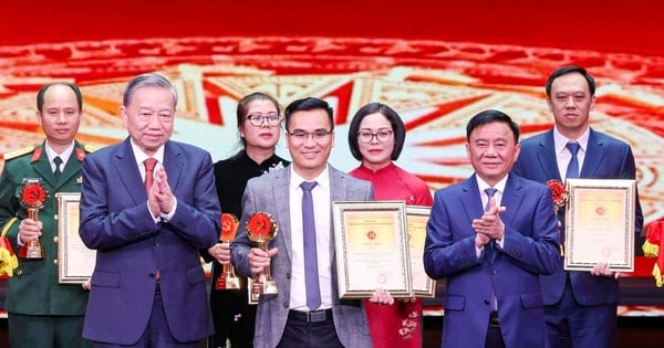 Kỷ niệm 68 năm Ngày Báo Hànộimới xuất bản số hằng ngày đầu tiên (24/10/1957 - 24/10/2025)