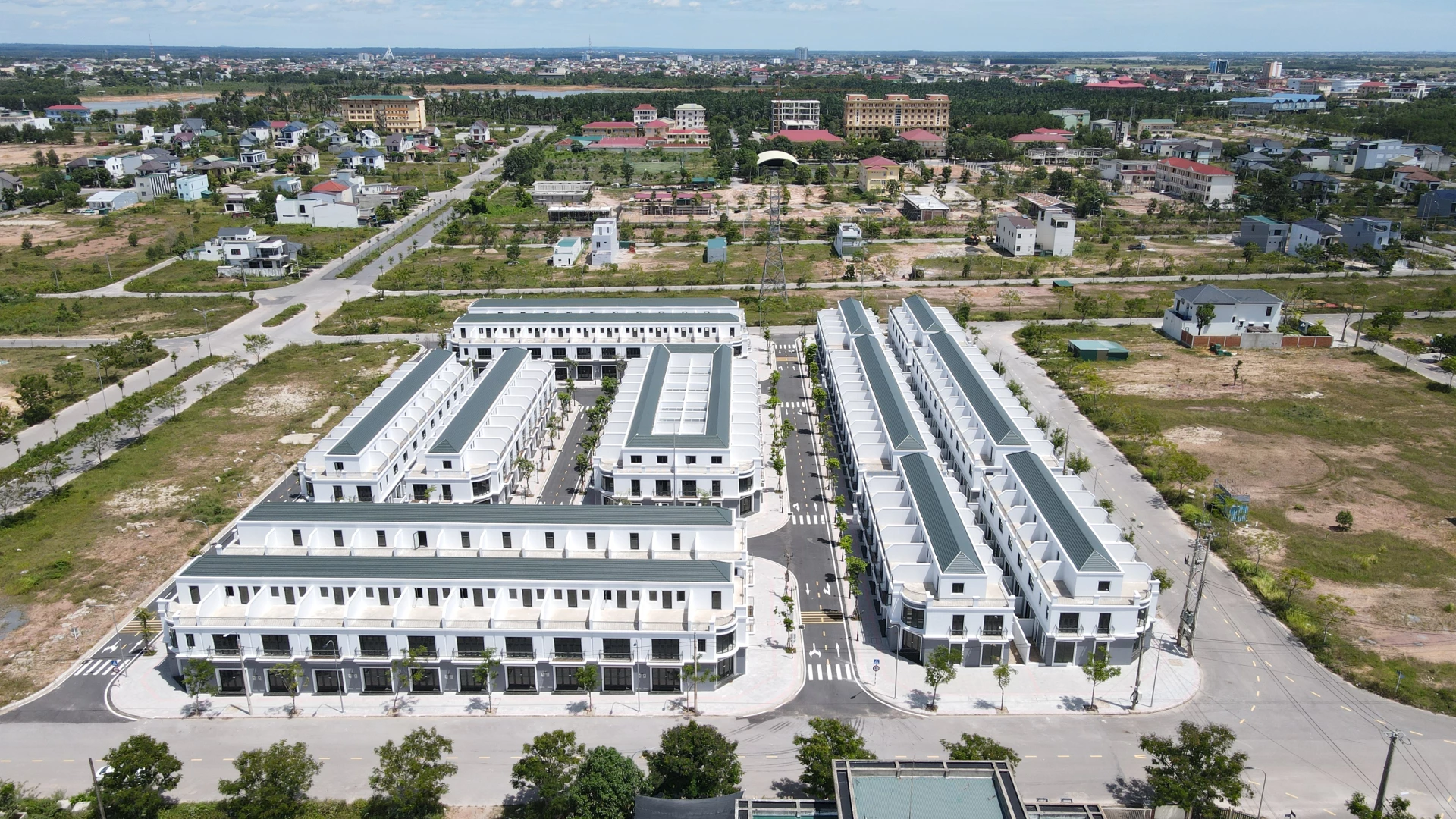 Plats för byggandet av sociala bostäder i Dong Luong-distriktet, gamla Dong Ha-staden (nuvarande Nam Dong Ha-distriktet) - Foto: L.T