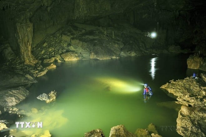 ttxvn-ttxxvn-phong-nha-ke-bang-tro-thanh-can-thanh-pham-nha-ke-bang-thanh-thanh-gia-nha-nhat-nha-viet-nam-1147264-15.jpg