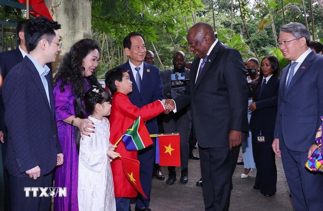 ttxvn-tong-thong-nam-phi-tham-gia-dinh-dai-tuong-vo-nguyen-giap-2.jpg