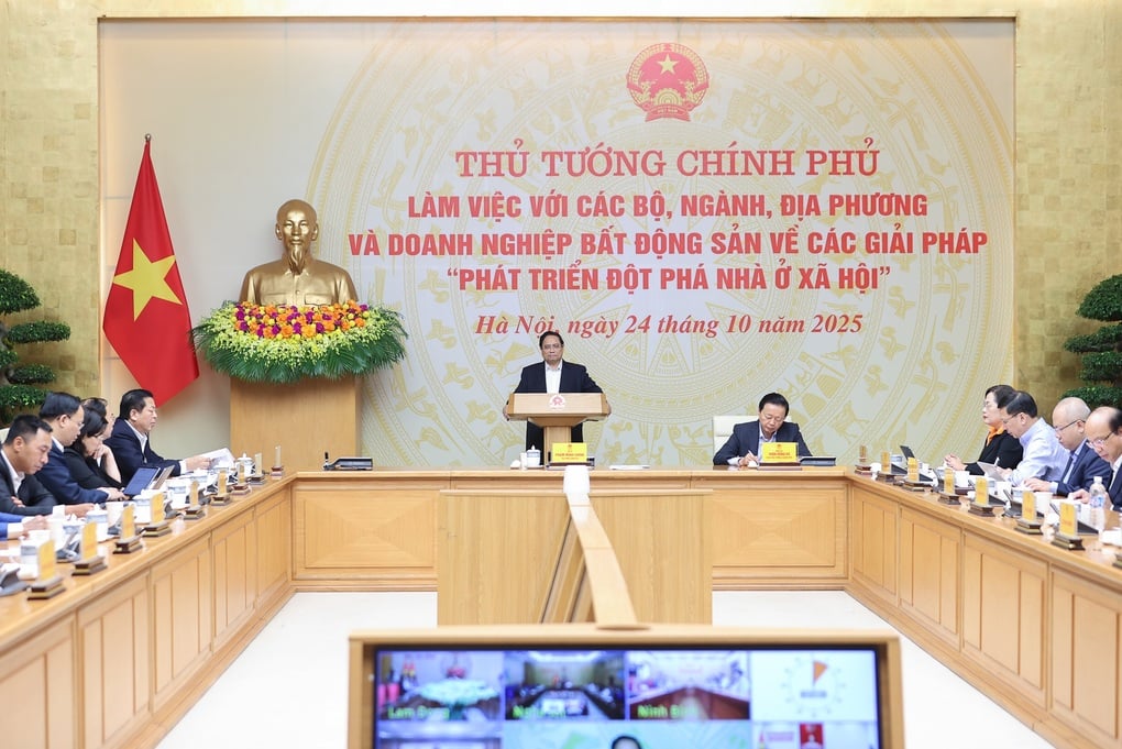 Thủ tướng: Không để dân phải chen chúc, chạy vạy mới được mua nhà ở xã hội - 2