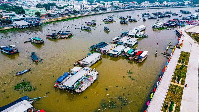 Lễ hội Văn hóa Sông nước Cần Thơ diễn ra từ ngày 27/12/2025 đến ngày 01/01/2026 - Ảnh 1.