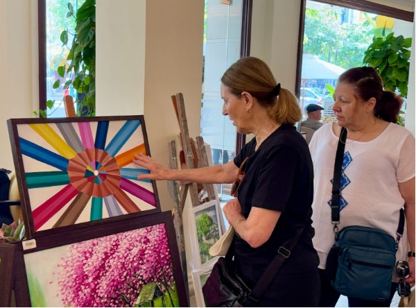 “Chia sẻ yêu thương”: Triển lãm từ thiện dành cho trẻ em khuyết tật tại TP Hồ Chí Minh