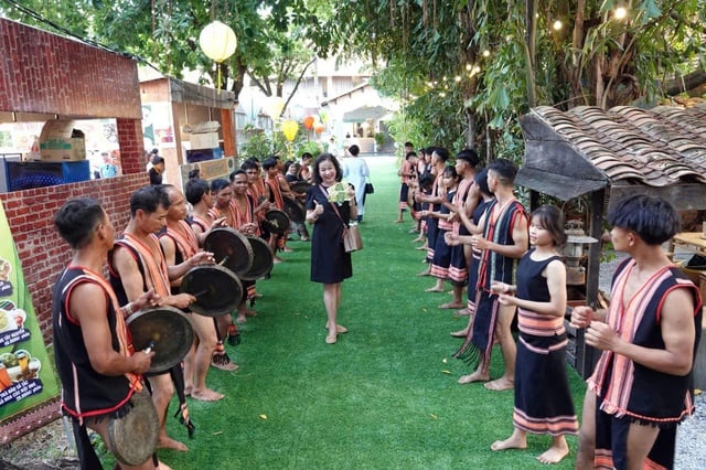 Lễ hội Ẩm thực Saigontourist Group: Tự hào Việt Nam 3 năm liền đứng đầu thế giới- Ảnh 3. Lễ hội Ẩm thực Saigontourist Group: Tự hào Việt Nam 3 năm liền đứng đầu thế giới- Ảnh 3.