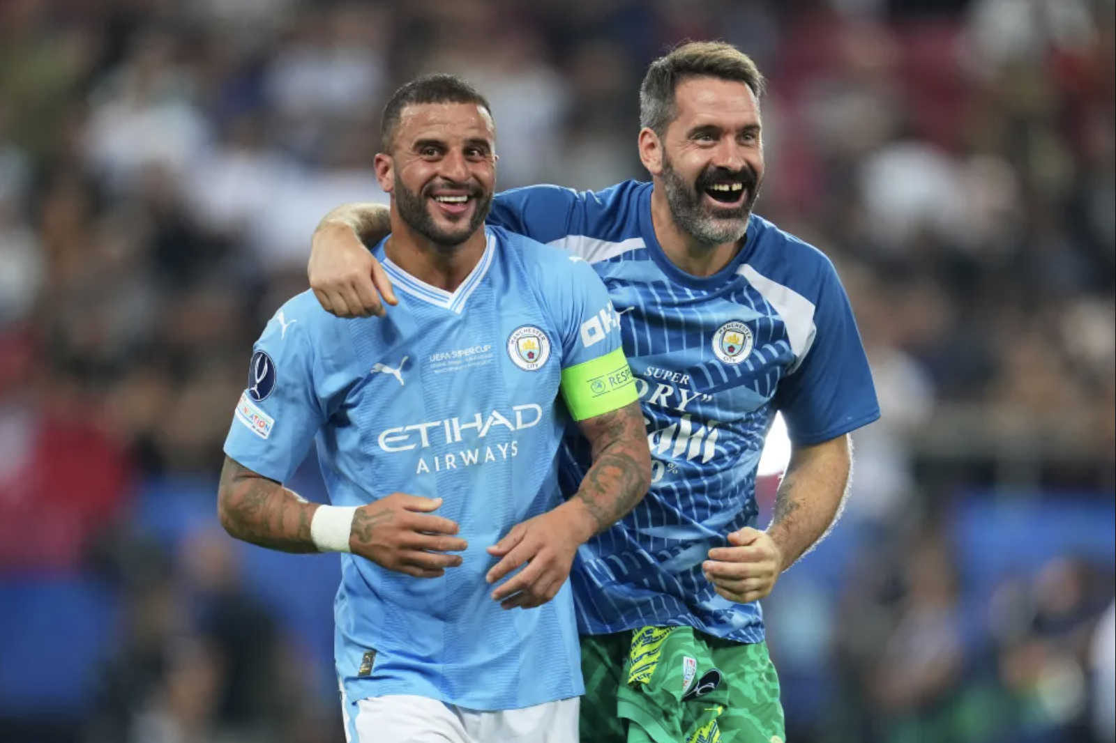 עבודה קלה, משכורת גבוהה, שוער מוזר במיוחד, סקוט קרסון עושה נס ענק עם מנצ'סטר סיטי - תמונה 1. Việc nhẹ lương cao, thủ môn siêu dị Scott Carson lập siêu kỳ tích với Man City  - Ảnh 1.