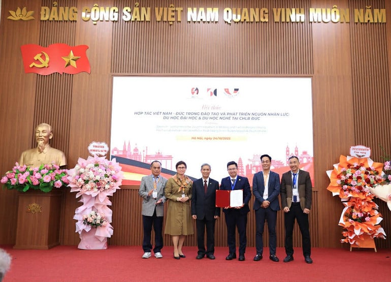 221aad08-a16f-412a-bd88-b4f2868a143f.jpg