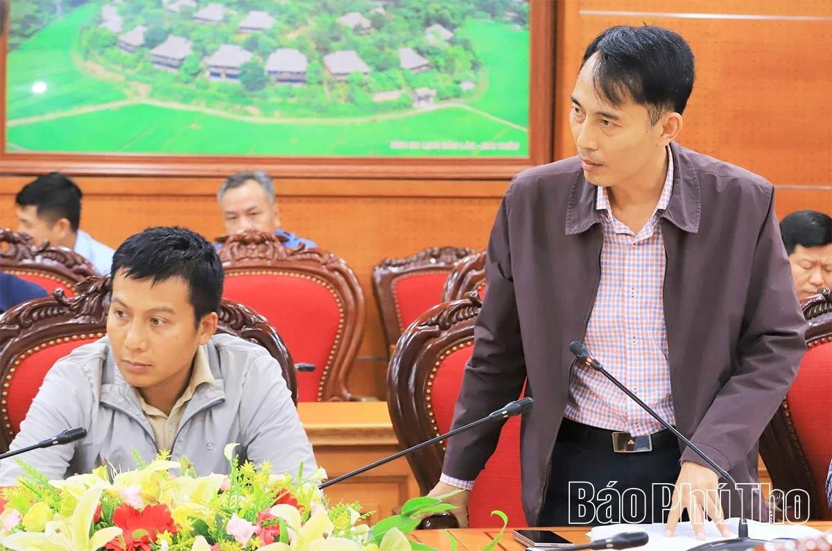 İl Halk Komitesi Başkan Yardımcısı Quach Tat Liem, Hoa Binh - Moc Chau Otoyolu projesinin hızlandırılması konusunu görüşmek üzere bir toplantı gerçekleştirdi.