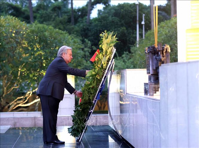 Підпис до фотографії