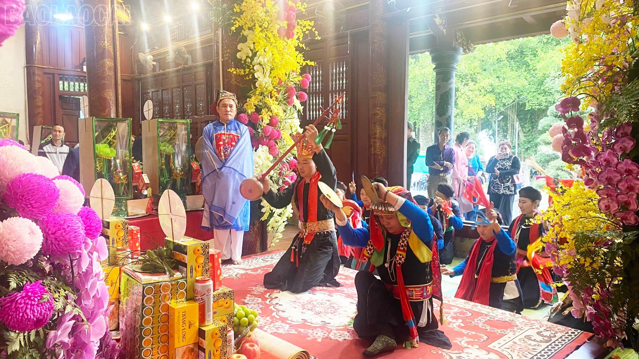 baolaocai-tl_mua-tay-khao.jpg