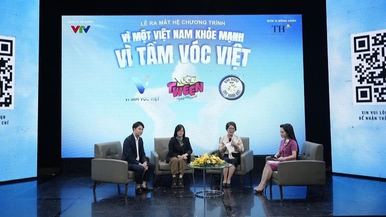 dai-dien-ekip-san-xuat-cua-vtv-tra-loi-cau-hoi-bao-chi-9651.jpg