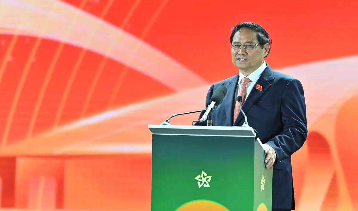 Thủ tướng Phạm Minh Chính: Hội chợ Mùa Thu phải thể hiện bản sắc Việt Nam hội nhập và sáng tạo - Ảnh 4.